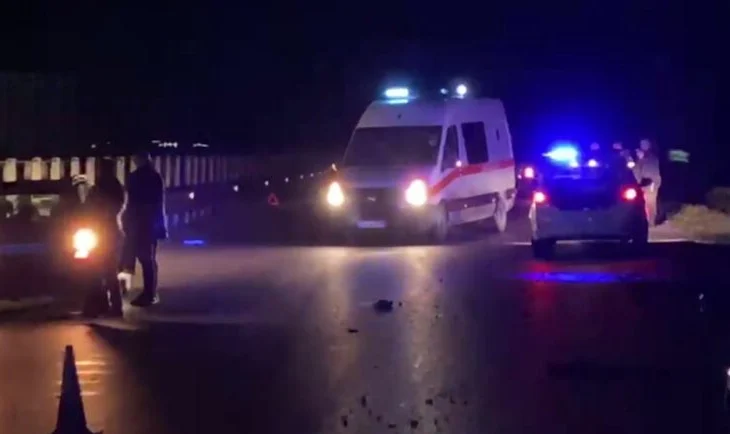 Aksident fatal në autostradën Lezhë-Tiranë, një person humb jetën