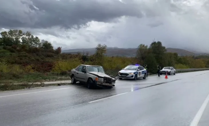 Aksident rrugor në aksin Bulqizë-Maqellare, përplasen dy makina, 5 të plagosur