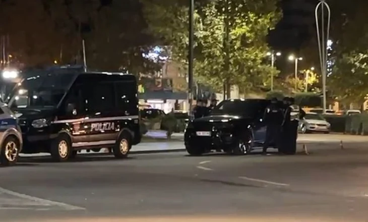 Aksion “blic” në Vlorë, policia “krehin” makinat luksoze dhe me xhama të zinj