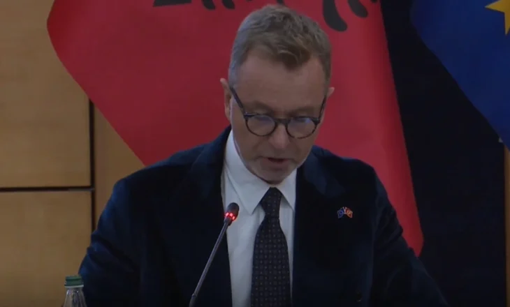 “Anëtarësimi në BE, objektiv kombëtar i përbashkët”, ambasadori Gonzato: E rëndësishme të përmbushen kriteret, jemi në një moment vendimtar