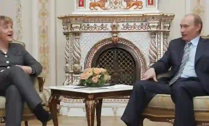 Angela Merkel kritikohet ashpër për deklaratat ndaj Putinit