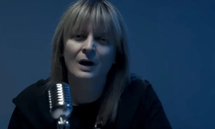 Armend Rexhepagiqi: Çka do të ndodhë me ne? (teksti dhe kënga)