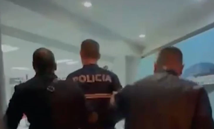 Arrestohet polici në Tiranë, blinte drogë për ta shitur në ambientet e Bllokut të Sigurisë ku punonte
