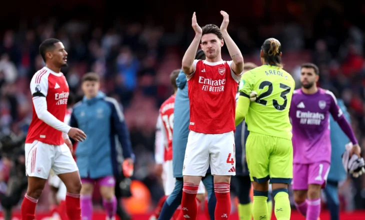 Arsenal parakalon Liverpulin, ‘Reds’ përballje me Çelsin