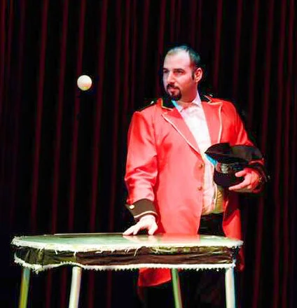 Artistët: Ministria e Kulturës nuk mund të heshtë përballë degradimit institucional të një trupe kombëtare