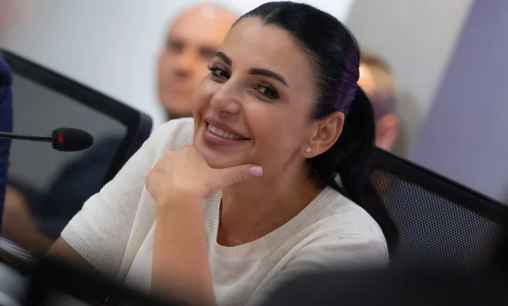 Balluku dhe Rama sulmojnë Pacollin, a mos vallë biznesmeni nuk ka paguar haraçin te “Sulejmani i Madhërishëm” për…