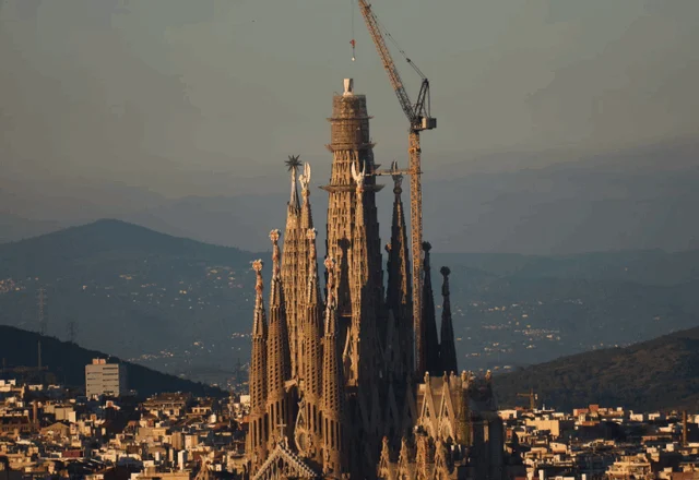 Bazilika e Barcelonës bëhet simbol i lartë arkitekturor