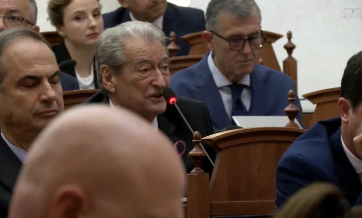 Berisha tregon pse votuan për ngritjen e komisioneve: Për dy arsye themelore! Me Ramën s’ka zgjedhje të lira