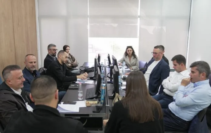 Binaj e pranon publikisht që është kandidat i Berishës: Programi im është programi i opozitës