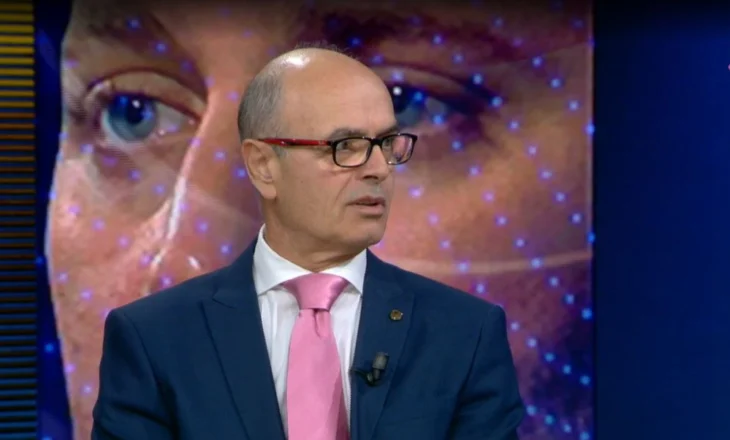 “Binaj, ‘i infiltruar’ nga familja Berisha”/ Petro Koçi: Gara e Tiranës është e mbyllur. Arsyet pse PS zgjodhi Manastirliun