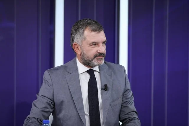 Bushati: Raporti i ODIHR tregon vetëm majën e ajsbergut, nuk pati ndarje të partisë nga shteti