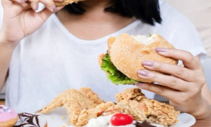 Cili është ushqimi më i dëmshëm për trurin tonë dhe si ta ruajmë veten?