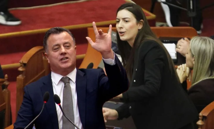 “Ç’janë këto ofendime”/ Zegjine Caushi i jep leksione edukate Nokës: Nuk je në rrugë këtu