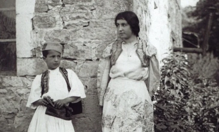 Dëgjoni si flasin shqip në Ukrainë, Bullgari dhe Moldavi/ Gjurmime nga Robert Elsie (AUDIO)