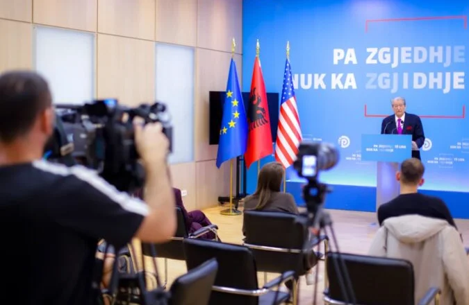 Deklaratat e Von der Leyen/ Berisha: Përveç kriterit gjeostrategjik, nuk plotësojmë asnjë kusht për integrimin në BE 