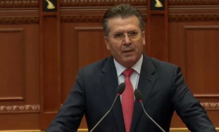 Del nga ‘rreshti’ Berishës, Mediu: Do jem në protestën për UÇK-në
