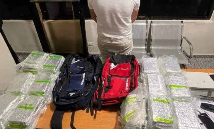 Dënohet me 15 vite burg shqiptari/ U kap me 40 kg kokainë në Republikën Domenikane, policia…(EMRI)