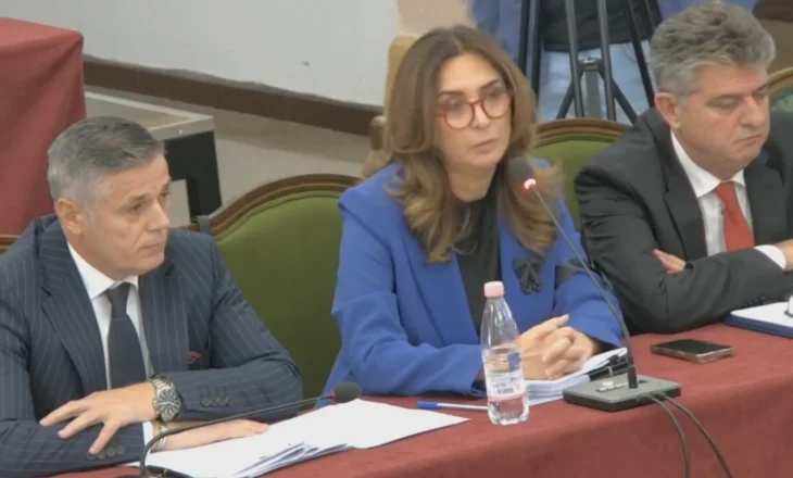 Deputetët nderojnë gjyqtarin! Mbahet një minutë heshtje në Komisione, kërkohet më shumë siguri