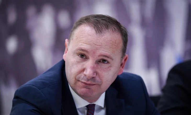 Deputeti i LDK në Kosovë godet me grusht qytetarin: Më provokoi, kërkoj falje