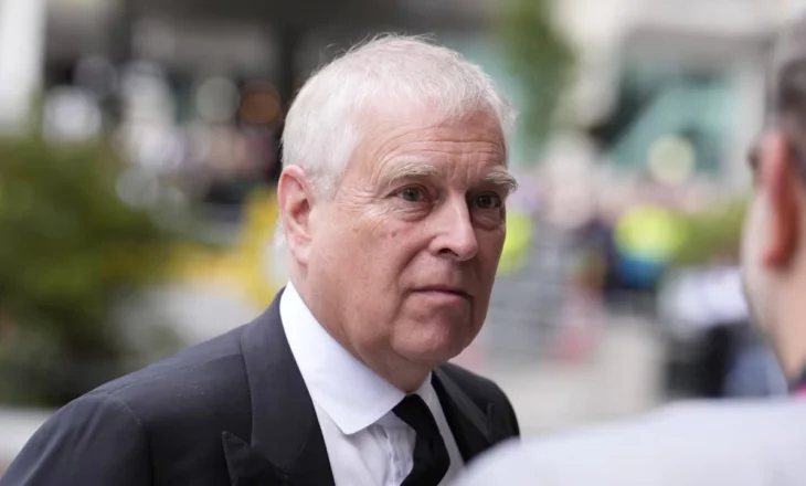 Detaje të reja nga skandali i Princit Andrew, historiani zbulon: Ftoi 40 prostituta në hotelin e tij me 5 yje