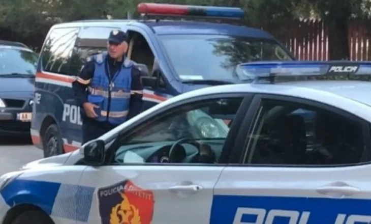Dhunoi prindërit dhe i kërcënoi me thikë, arrestohet 39-vjeçari në Korçë