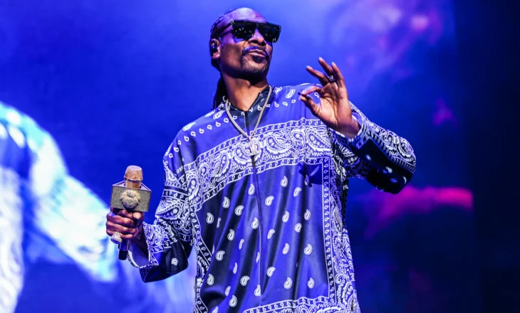 “Doggfather” i rap-it feston sot ditëlindjen, sa vjeç mbush Snoop Dogg?