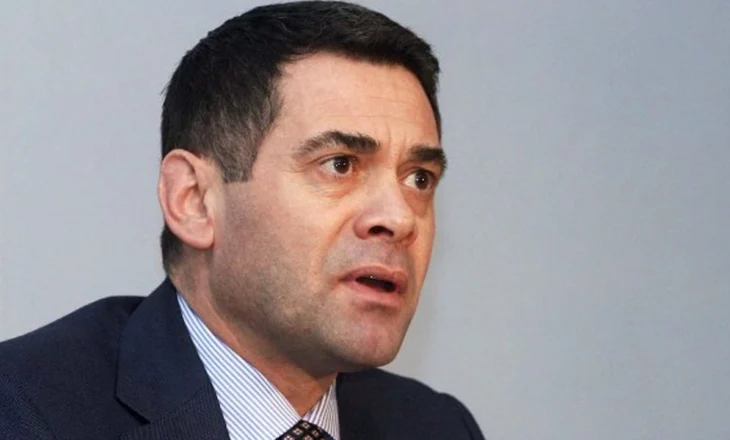 E ftoi të bëhet ‘bashkëpunëtor’ i drejtësisë, Arben Ahmetaj i përgjigjet Altin Dumanit: Më kishe aty, mua më duan të vdekur…