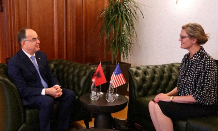 E ngarkuara me punë e SHBA-së Van Horn, zhvillon takim urgjent në Presidencë, për çfarë u diskutua