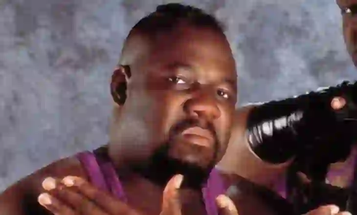 E papritur! Ndahet nga jeta ish-ylli i WWE