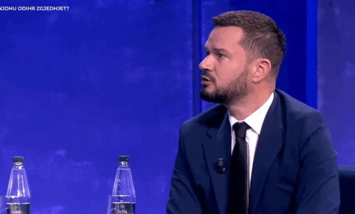 “Edhe po të bashkohet me Shehajn e Lapajn, PD nuk del e para”, Curri: Zgjidhja është largimi i Berishës