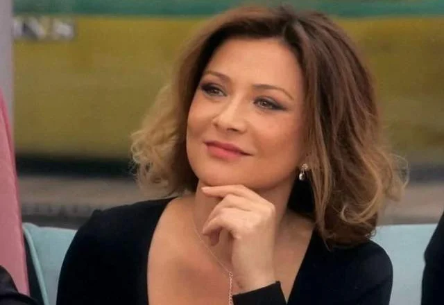 Egla Ceno rrëfen gjendjen e nënës së paralizuar: Po kalon një periudhë të vështirë