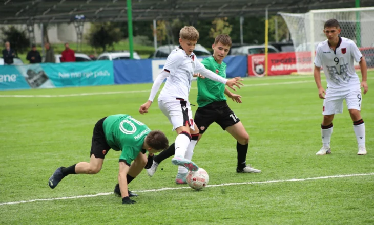 Elite Youth Development Academy, ndeshje miqësore me ekipet e Triumph Academy