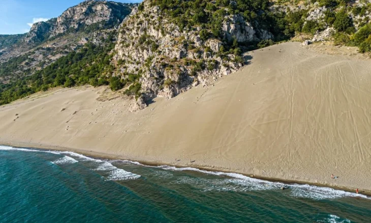 EMRAT/ Falsifikim dokumentesh te Rana e Hedhun dhe shpërdorim detyre/ Pas urdhrit të Gjykatës, arrestohen 9 personat e përfshirë