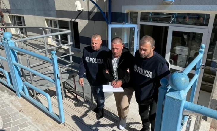 EMRI/ Kapet duke transportuar 4 emigrantë të paligjshëm, në pranga 41-vjeçari me precedent penal