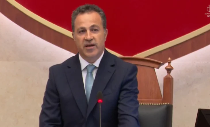 Enver Hoxha në listën e personaliteteve të lindur në muajin Tetor/ Niko Peleshi kërkon ndjesë