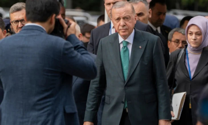 Erdogan: Turqia është e gatshme të presë takimin Trump-Putin në çdo kohë