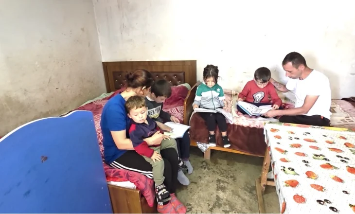 Fier – Familja Gremaj në Petovë mes varfërisë dhe pasigurisë: Kryefamiljari kërkon ndihmë për një banesë të vogël për fëmijët