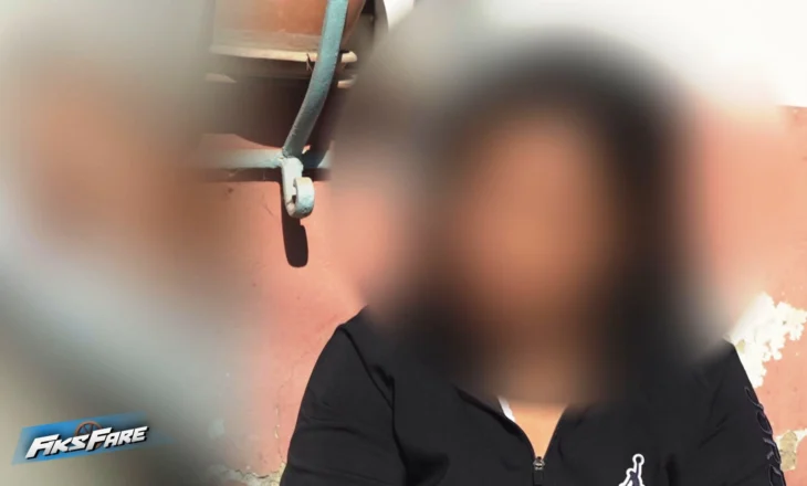 Fiks Fare/ Shantazhoi gruan dhe të dashurën të kryenin marrëdhënie në grup e të filmonin skenat. Dy gratë tentojnë vetëvrasjen