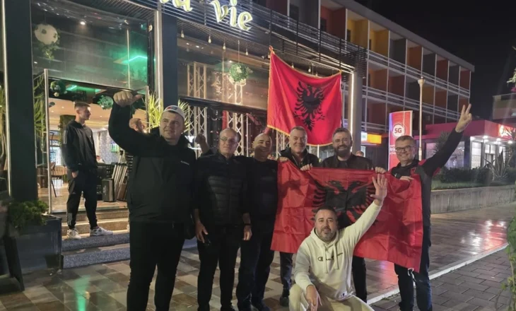 Fitore spektakolare e Shqipërisë ndaj Serbisë, tifozët fierakë shpërthejnë në gëzim