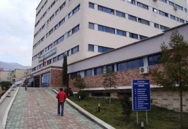 Foshnja humbi jetën, Prokuroria merr të pandehur dy mjekë: Gjatë lindjes përdorën…(Emrat)