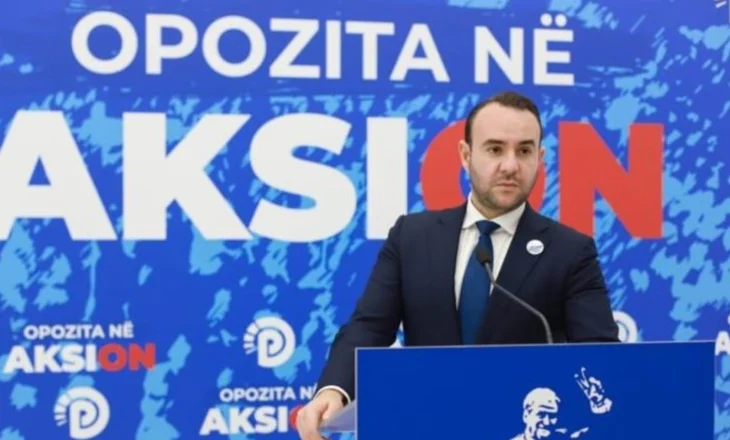 FOTO/ Edhe Klevis Balliu ‘infektohet’ nga Albana Vokshi, postimin me Chat GPT e poston pa redaktuar…