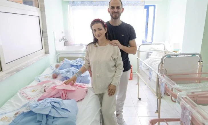 FOTO/ Mrekulli te ‘Koço Gliozheni’, nëna sjell në jetë katërnjakë