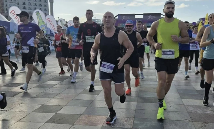 FOTOT/ Maratona e Tiranës, edhe Ramush Haradinaj mes garuesve