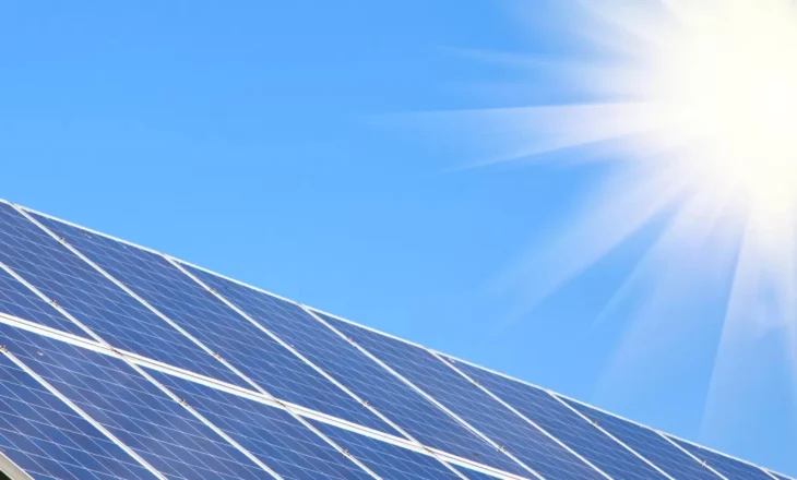 Fotovoltaikët, hyjnë në prodhim dy impiante të rinj me kapacitet 150 MW