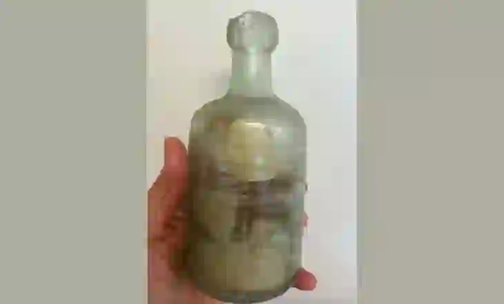 Gjenden në bregun australian mesazhet në shishe të dy ushtarëve të Luftës së Parë Botërore