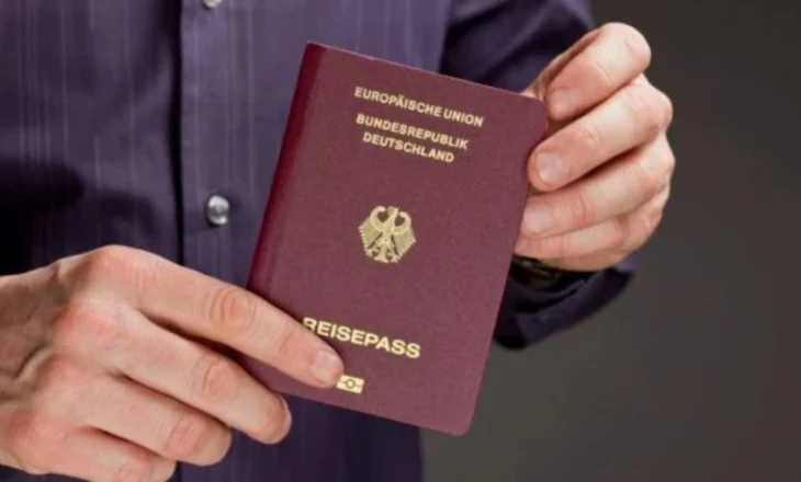 Gjermania heq nënshtetësinë e përshpejtuar, shtrëngohen politikat e emigracionit