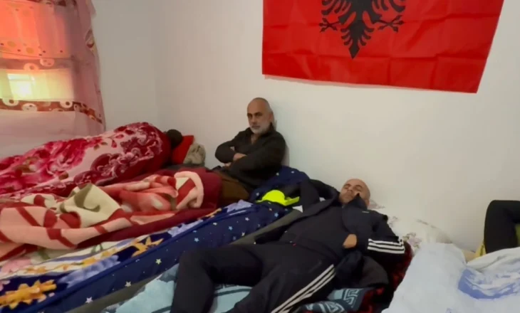 Greva e urisë së naftëtarëve/ Prej 11 ditësh në protestë dhe në gjendje jo të mirë shëndetësore: Nuk tërhiqemi
