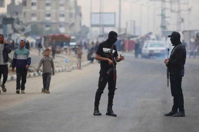 Hamasi këmbëngul të lirohen 7 të dënuar palestinezë të profilit të lartë, përfshirë Barghoutin