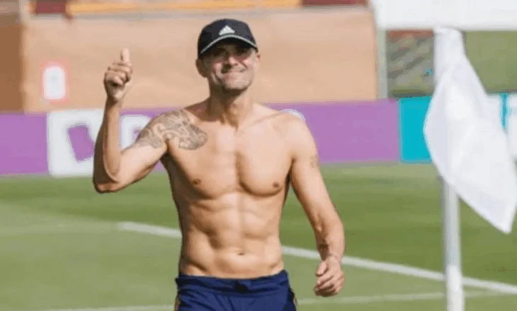 Harrojeni gjeniun e stolit, në Francë po i mhanit Luis Enrique-mania: “Gjyshi hiperaktiv”