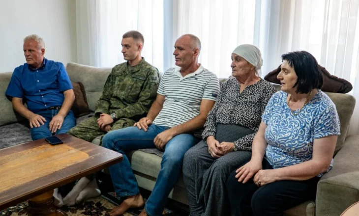 Hija e arkivoleve/ Frika e shqiptarëve nga rikthimi i shërbimit ushtarak në Serbi: Jemi mes dy zjarreve